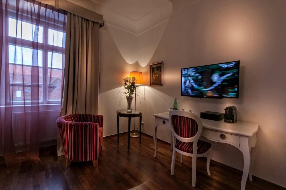 U Malvaze Hotel 4*